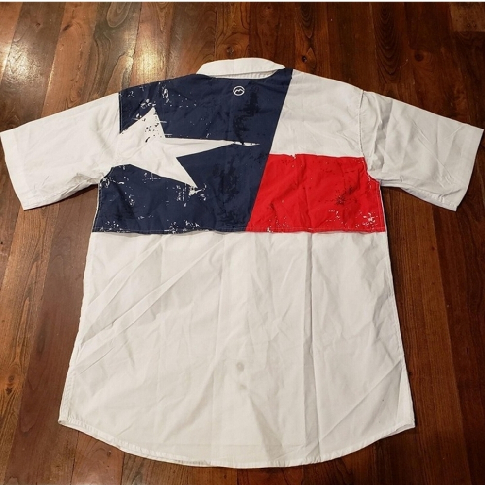 NWOT Womens Magellan Outdoors Lake Fork Texas Flag Fishing Shirt